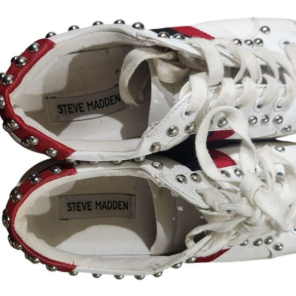 White Low Top Sneakers Steve madden Size 6.5 - Picture 4 of 7